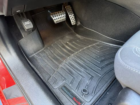 Used 2021 Dodge Charger GT w/ Blacktop Package image 17