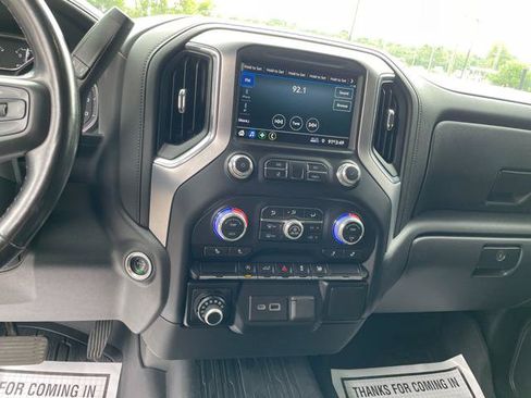 Used 2022 GMC Sierra 1500 Elevation AWD/4WD image 17