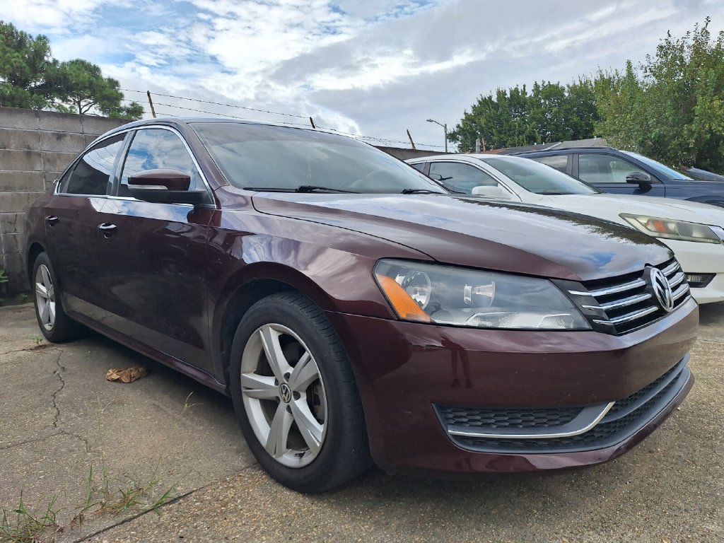 Used 2013 Volkswagen Passat 2.5 SE FWD image 3