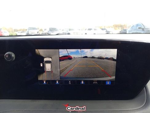 Used 2024 Buick Encore GX Avenir w/ Avenir Technology Package image 31