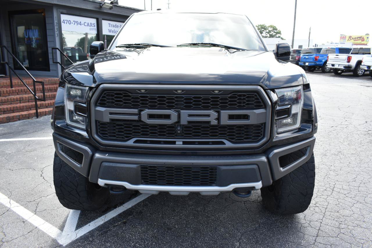 Used 2018 Ford F150 Raptor w/ Equipment Group 802A Luxury AWD/4WD image 3