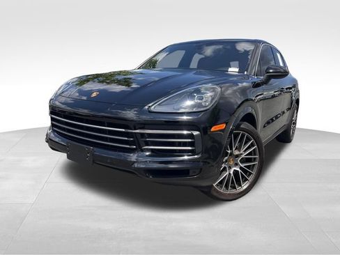 Used 2022 Porsche Cayenne AWD/4WD image 9