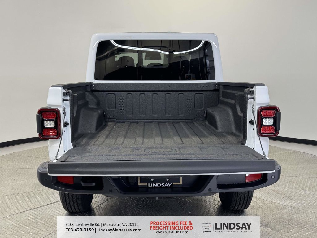 New 2026 Jeep Gladiator Sport AWD/4WD image 8