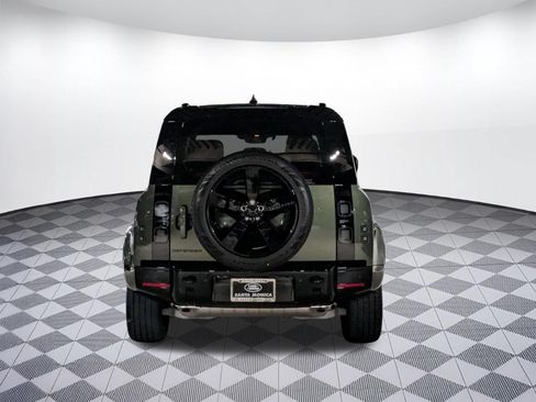 New 2026 Land Rover Defender 110 X-Dynamic SE AWD/4WD image 4