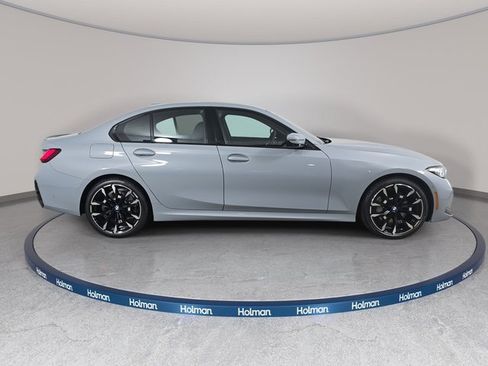 New 2026 BMW 330i xDrive Sedan w/ M Sport Package image 39