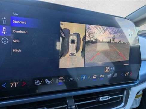 New 2026 Chevrolet Equinox EV LT image 13