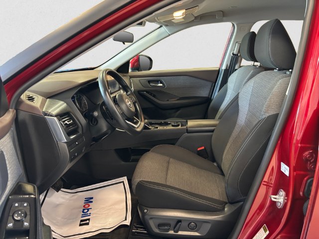 Certified 2023 Nissan Rogue SV AWD/4WD image 9