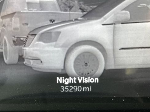 Certified 2023 Jeep Grand Cherokee Summit image 20