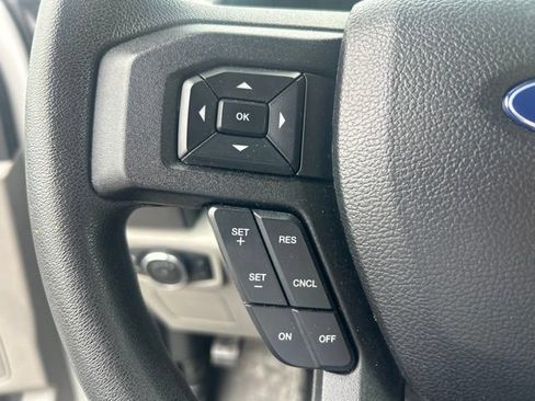 Used 2017 Ford F150 XLT RWD image 13