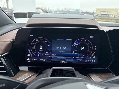 Used 2025 Chevrolet Tahoe High Country image 20