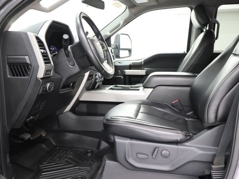 Used 2021 Ford F250 Lariat AWD/4WD image 8