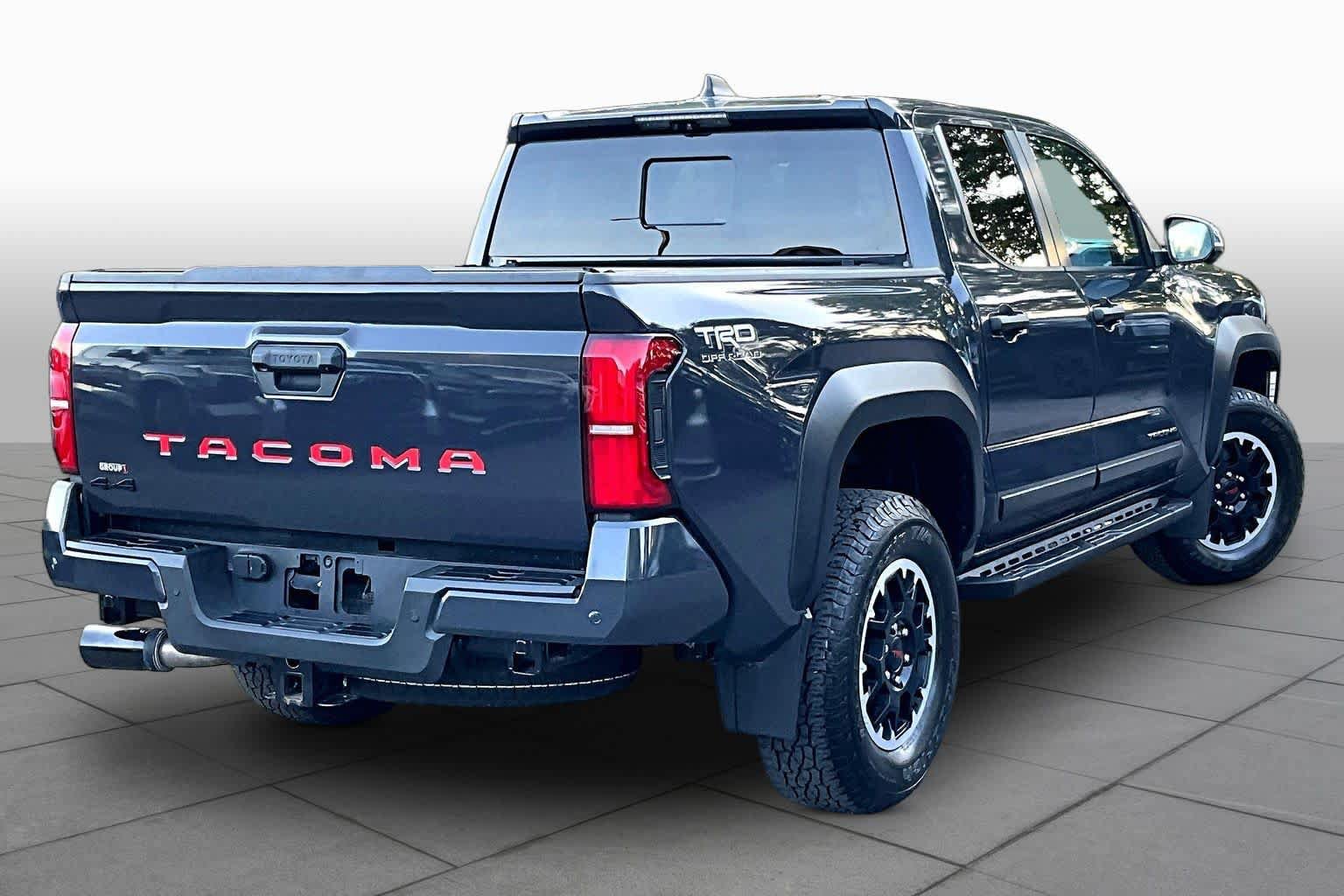 Used 2024 Toyota Tacoma TRD Off-Road w/ TRD Off Road Premium Package AWD/4WD image 12