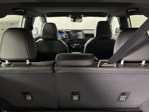 New 2026 Subaru Outback Premium image 16