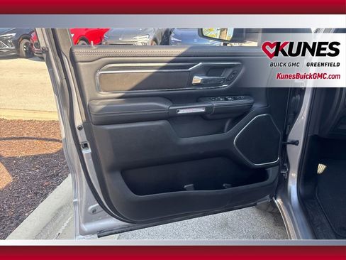 Used 2024 RAM 1500 Laramie image 15