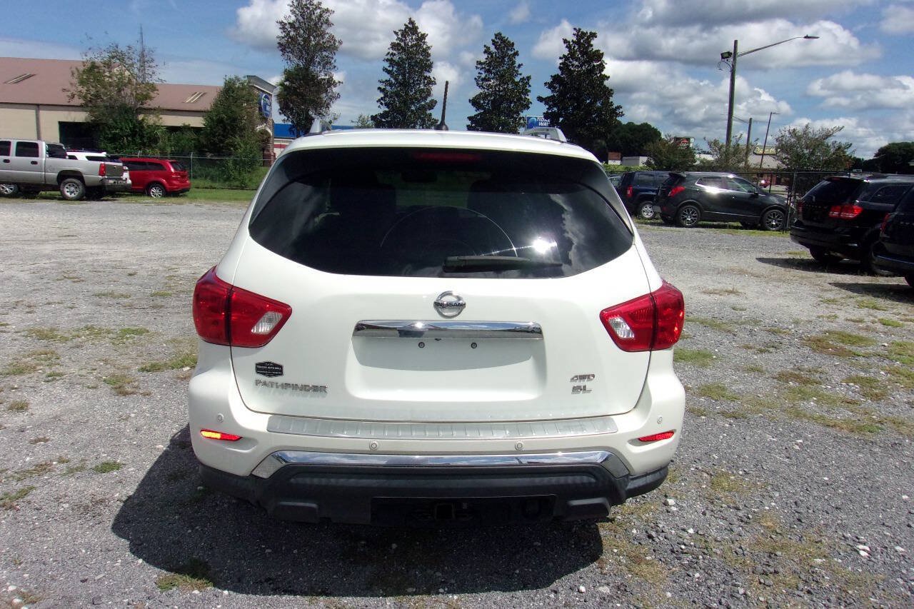 Used 2018 Nissan Pathfinder SL w/ SL Premium Package AWD/4WD image 6