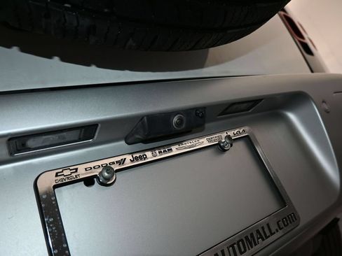 Used 2025 Land Rover Defender 110 S AWD/4WD image 50