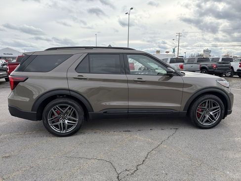 New 2026 Ford Explorer ST w/ Sun And Sound Package AWD/4WD image 5