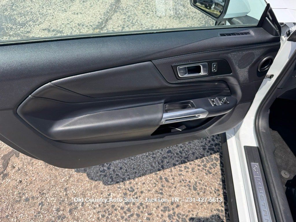 Used 2024 Ford Mustang Premium RWD image 15
