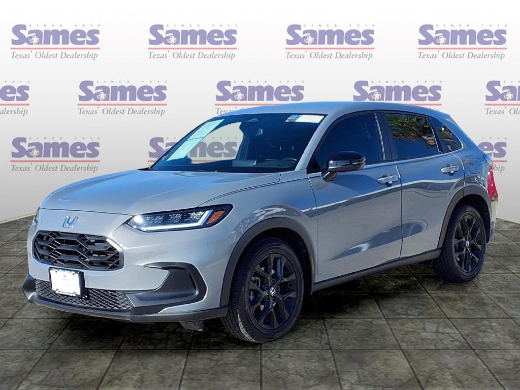 Certified 2025 Honda HR-V Sport image 3