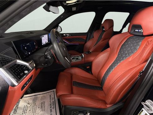 Used 2025 BMW X5 M Competition w/ Executive Package image 17