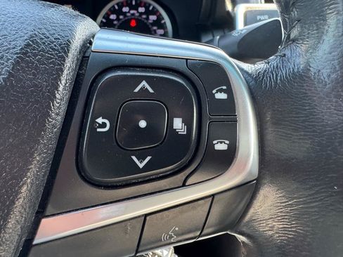 Used 2017 Toyota Camry SE FWD image 19