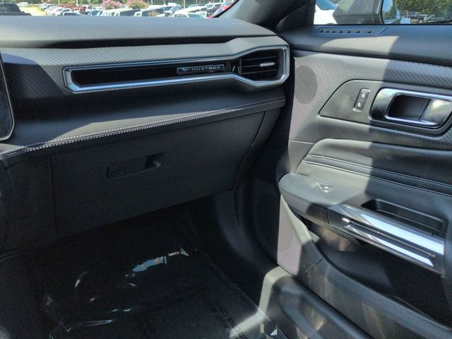 Used 2025 Ford Mustang GT Premium RWD image 19