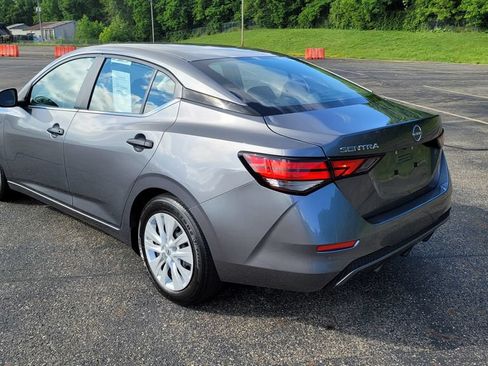 Used 2025 Nissan Sentra S FWD image 9