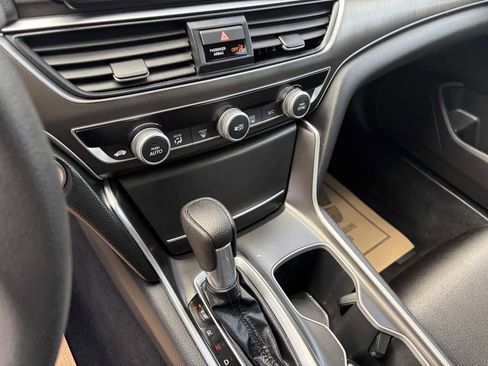 Used 2020 Honda Accord LX image 13