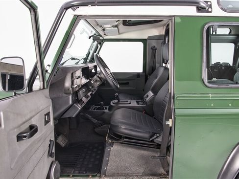 Used 1997 Land Rover Defender 90 AWD/4WD image 19
