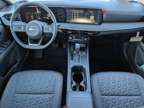 New 2026 Nissan Kicks SV FWD image 8