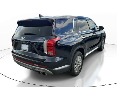 Used 2023 Hyundai Palisade SE AWD/4WD image 6