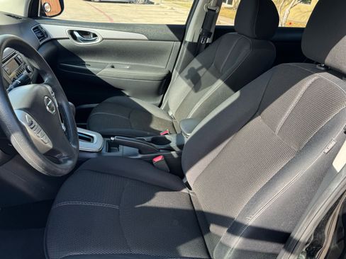 Used 2015 Nissan Sentra S image 5