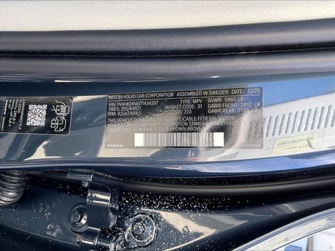 New 2026 Volvo XC60 T8 Ultra w/ Protection Package Premier image 35