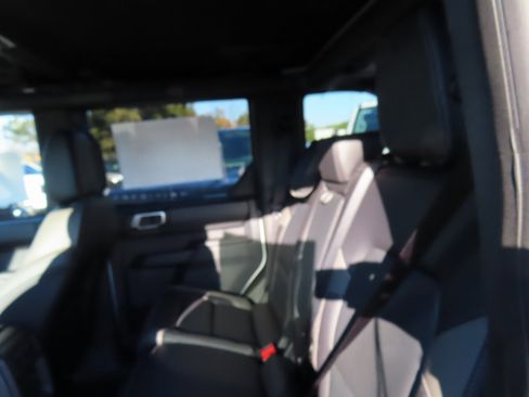 New 2025 Ford Bronco Outer Banks image 17