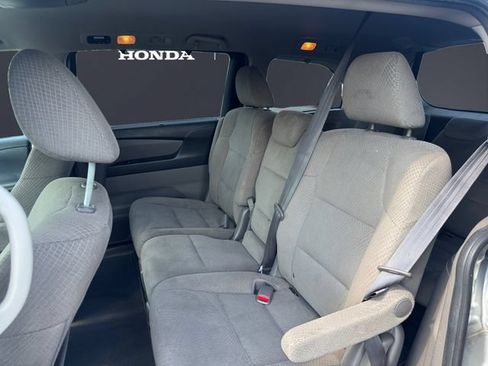 Used 2014 Honda Odyssey EX image 11
