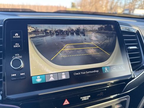 Used 2024 Honda Ridgeline Black Edition image 23