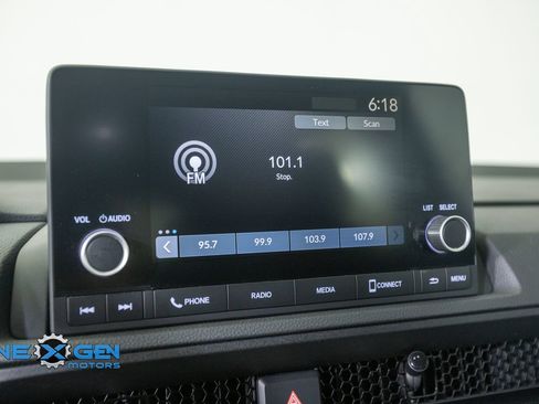 Used 2023 Honda CR-V EX image 17