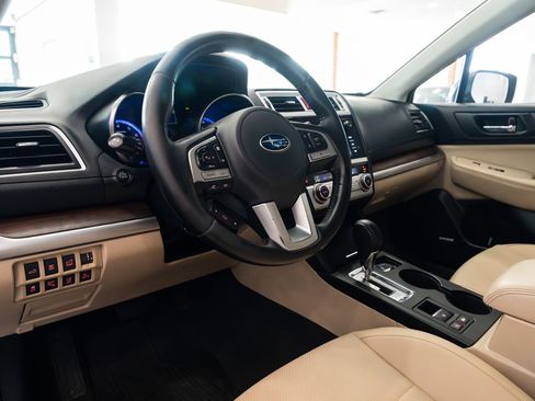 Used 2015 Subaru Outback 2.5i Limited AWD/4WD image 18