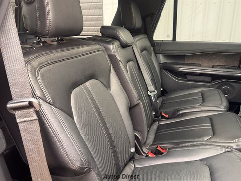 Used 2020 Ford Expedition Limited w/ Equipment Group 301A AWD/4WD image 31