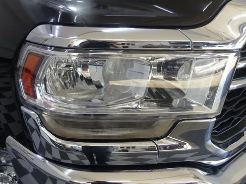 Used 2020 RAM 2500 Tradesman AWD/4WD image 12