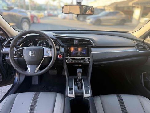 Used 2016 Honda Civic EX image 19