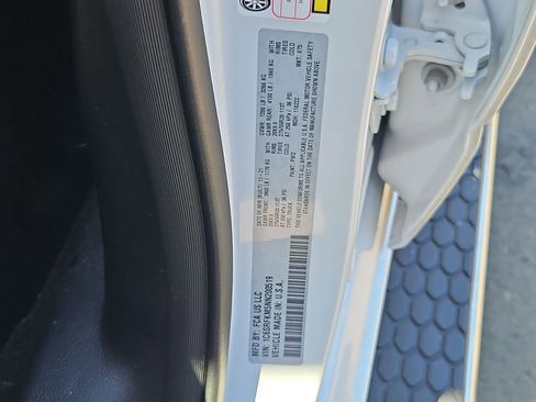Certified 2022 RAM 1500 Limited w/ Body Color Bumper Group AWD/4WD image 29