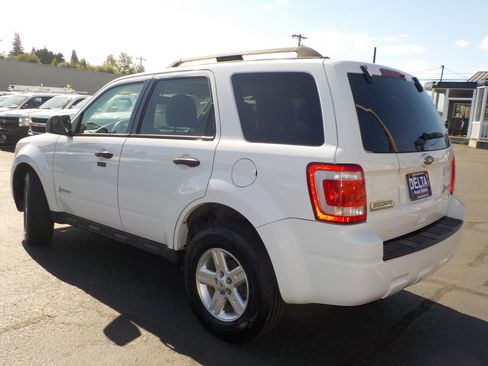Used 2012 Ford Escape FWD Hybrid image 7