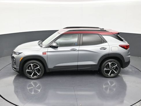 Used 2023 Chevrolet TrailBlazer RS FWD image 13