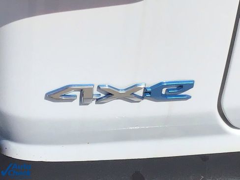 Used 2022 Jeep Wrangler Unlimited Sahara w/ Cold Weather Group image 34