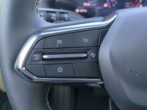 New 2026 Chevrolet Traverse LT w/ Driver Confidence Package FWD image 24