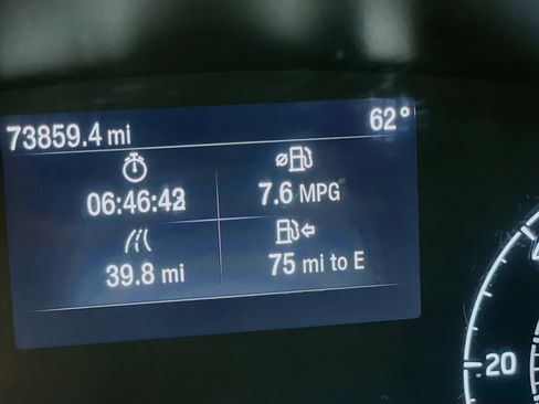 Used 2023 Ford Transit 350 XLT image 8