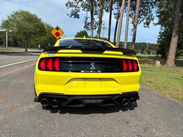 Used 2021 Ford Mustang Shelby GT500 w/ Technology Package RWD image 4