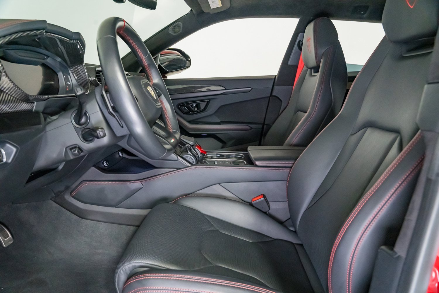 Used 2023 Lamborghini Urus S AWD/4WD image 17