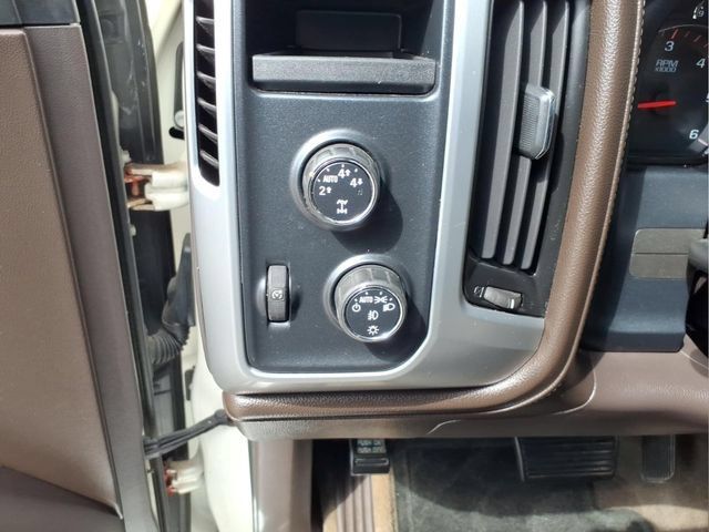 Used 2014 GMC Sierra 1500 SLT w/ SLT Crew Cab Value Package AWD/4WD image 20